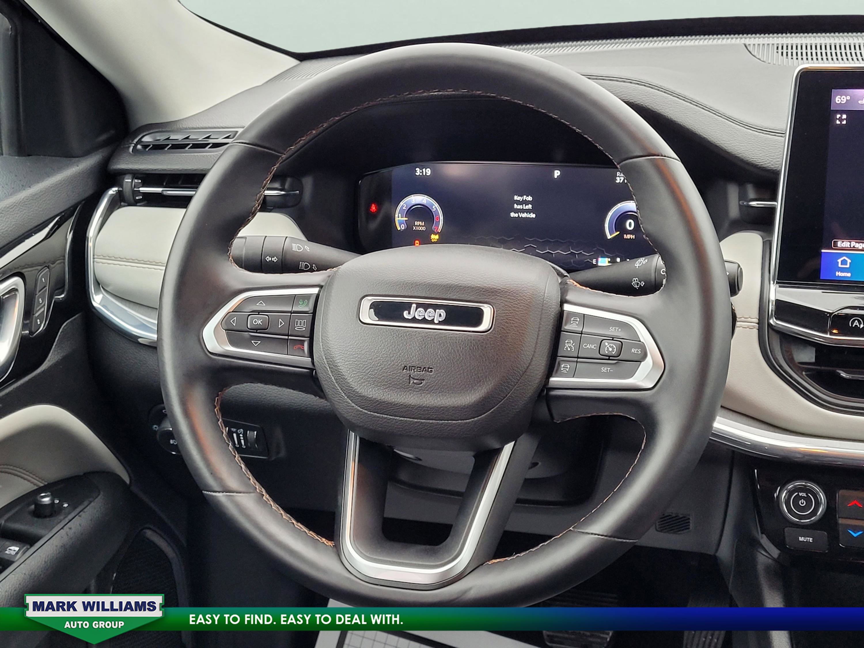 Used 2022 Jeep Compass Limited w/ Elite Group image 12