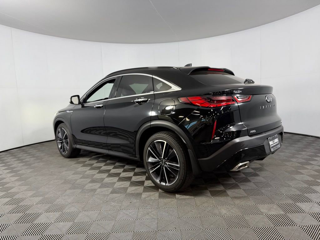 Used 2023 INFINITI QX55 Luxe w/ Cargo Package image 9