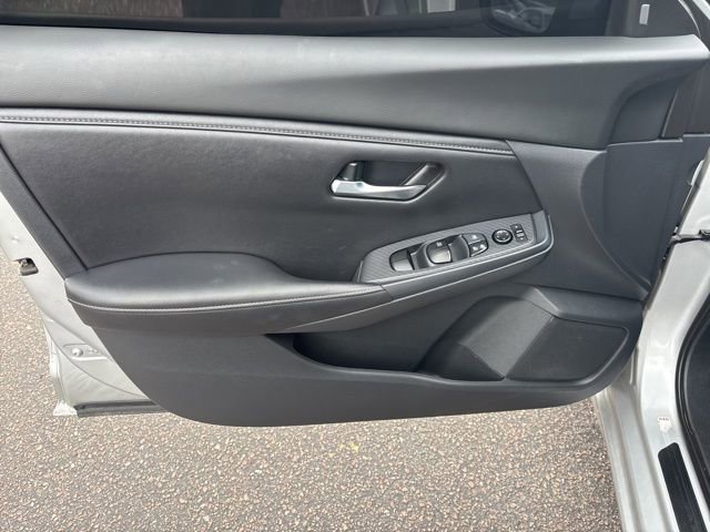 Used 2023 Nissan Sentra SV w/ Trunk Package FWD image 12