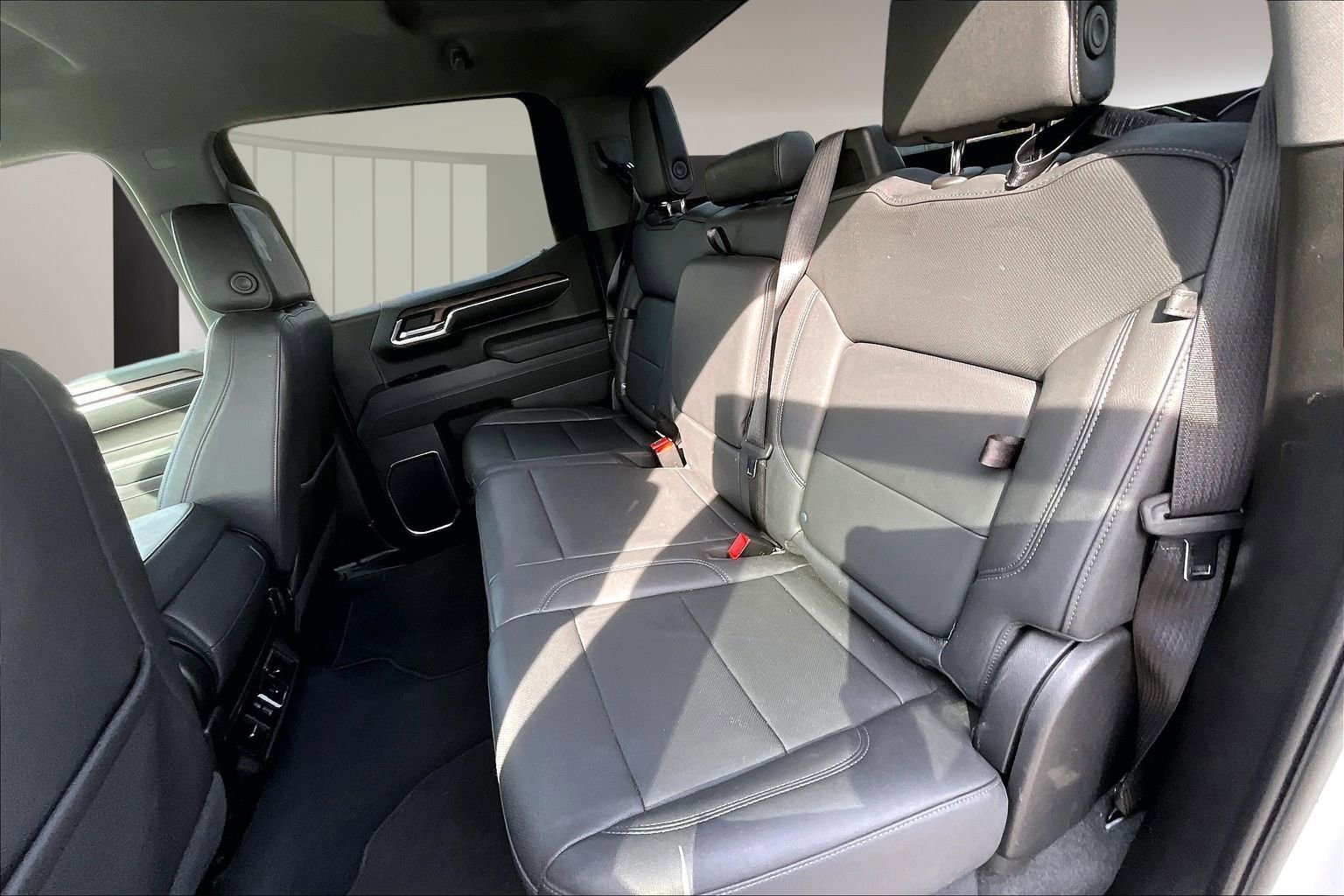 Used 2025 GMC Sierra 1500 SLT image 23