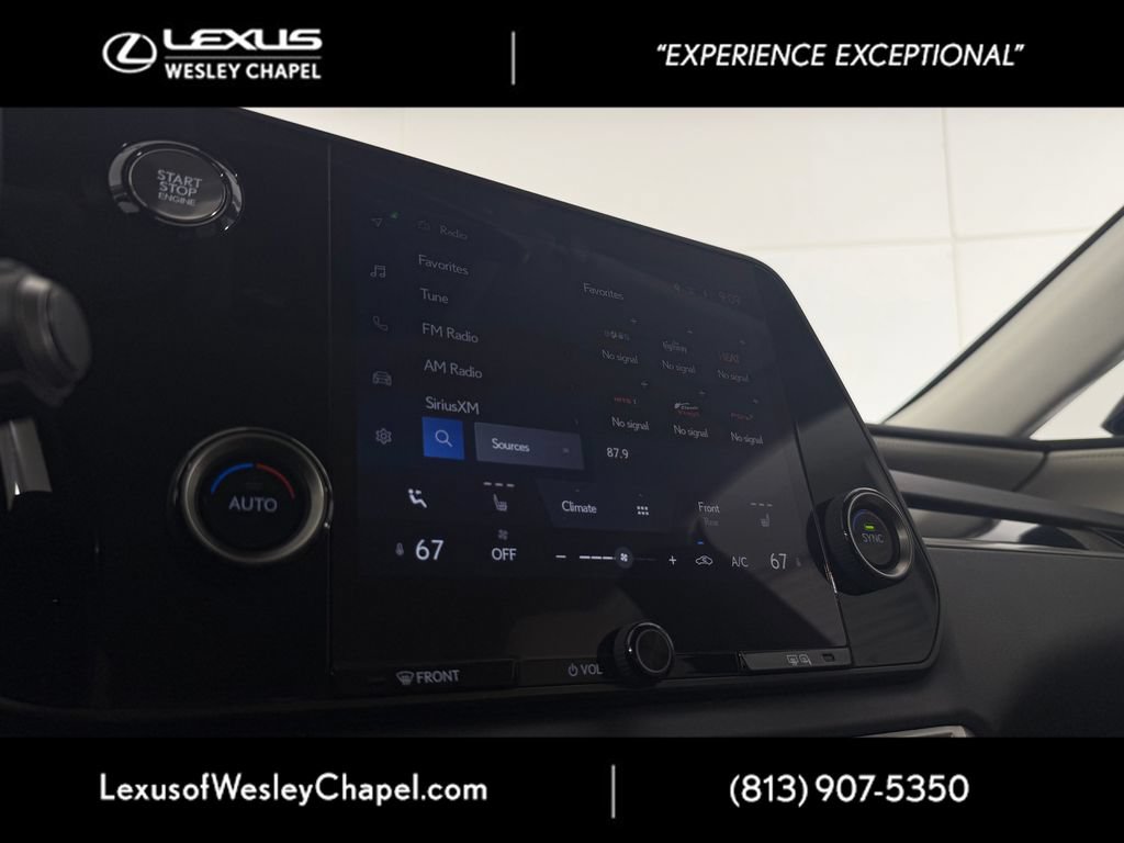Used 2024 Lexus RX 350 FWD w/ Technology Package image 12