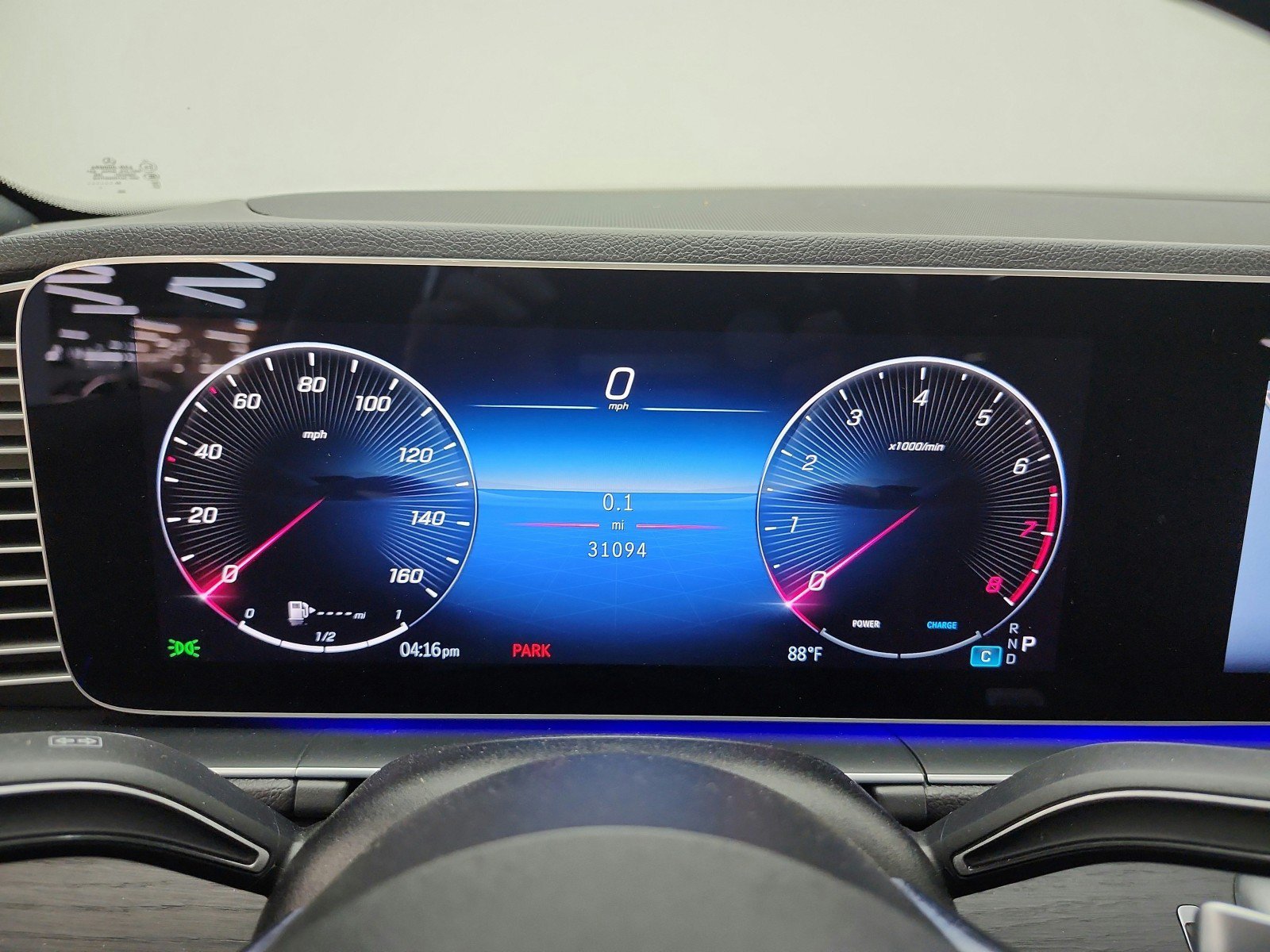 Used 2024 Mercedes-Benz GLE 350 4MATIC image 10