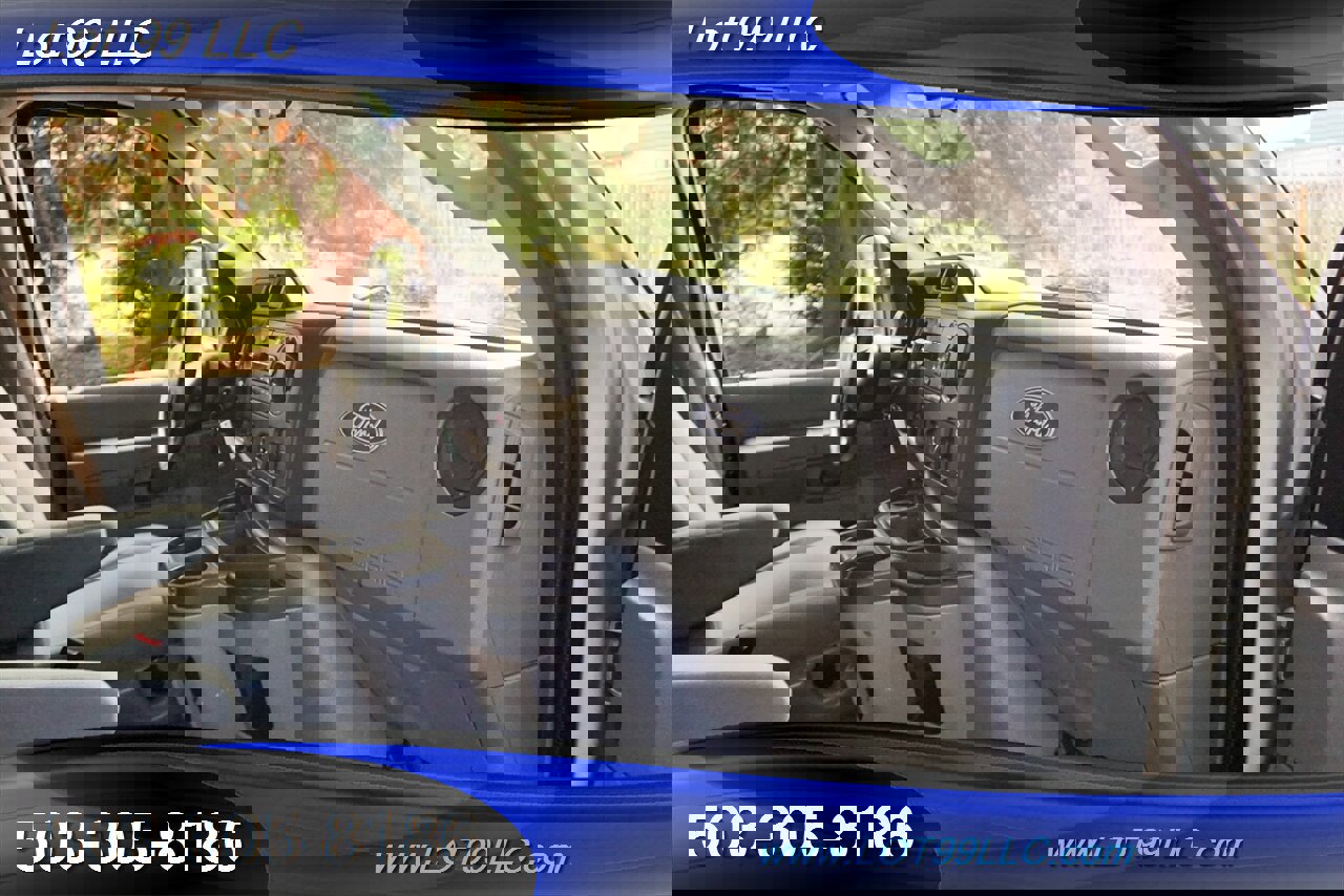 Used 2009 Ford E-350 and Econoline 350 Extended Super Duty image 16