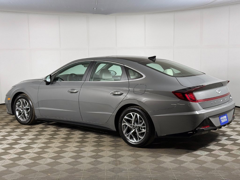 Certified 2023 Hyundai Sonata SEL w/ Convenience Package image 10