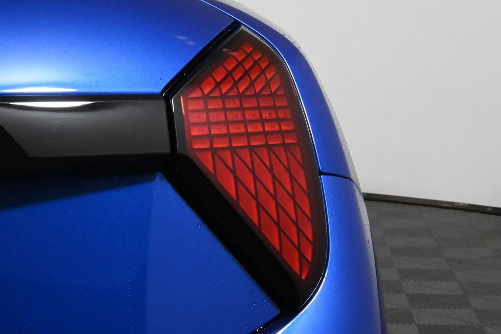 Used 2025 MINI Cooper 2-Door Hardtop image 13