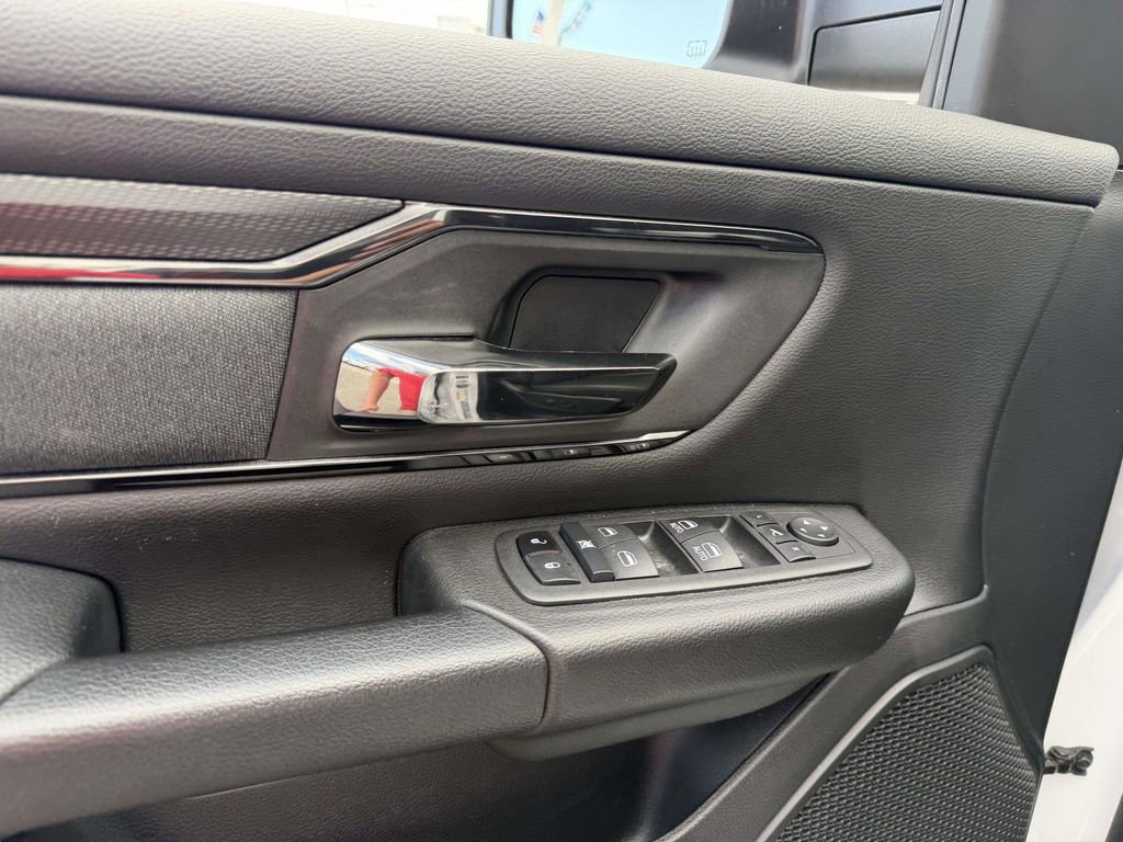 Used 2023 RAM 1500 Big Horn image 23