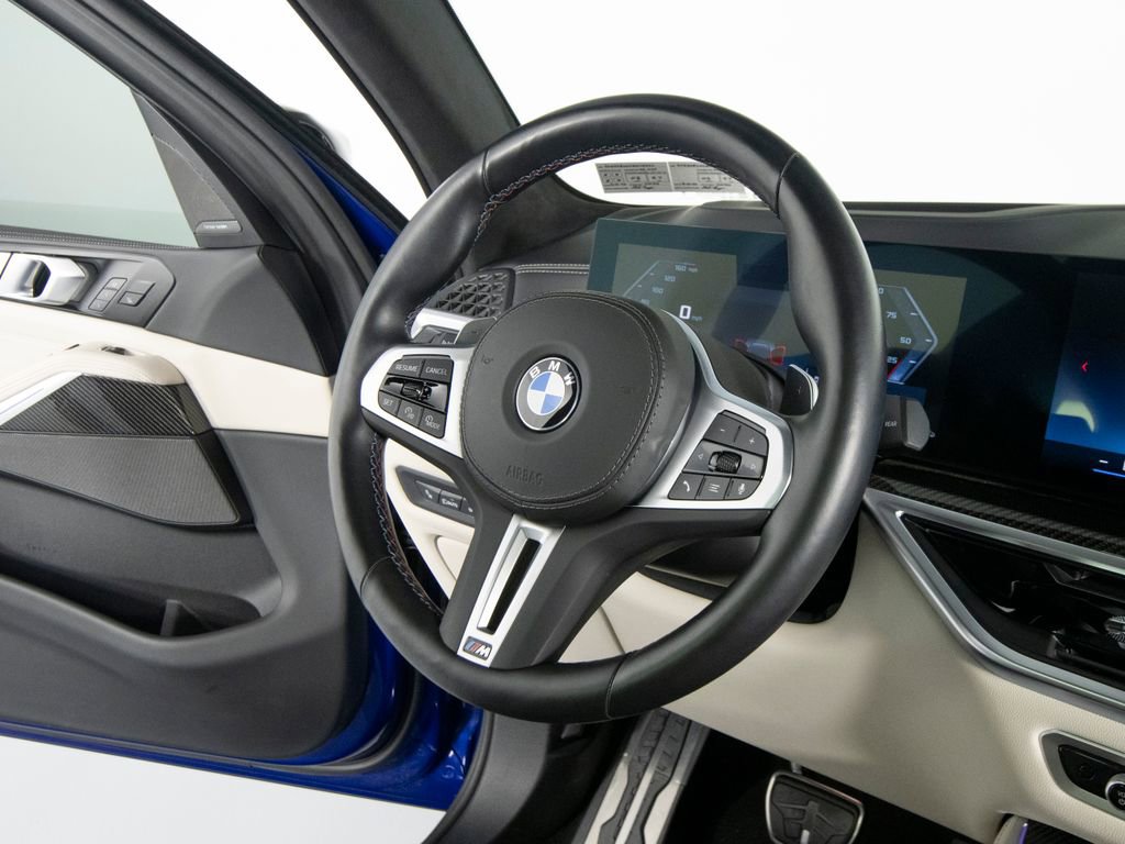 Used 2024 BMW X5 M60i image 32