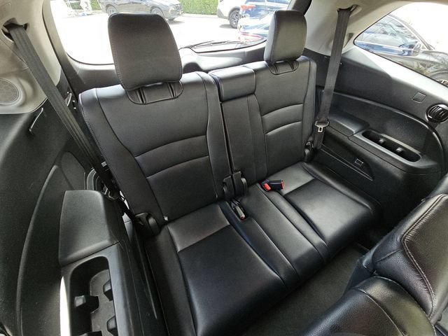 Used 2018 Honda Pilot Touring image 9