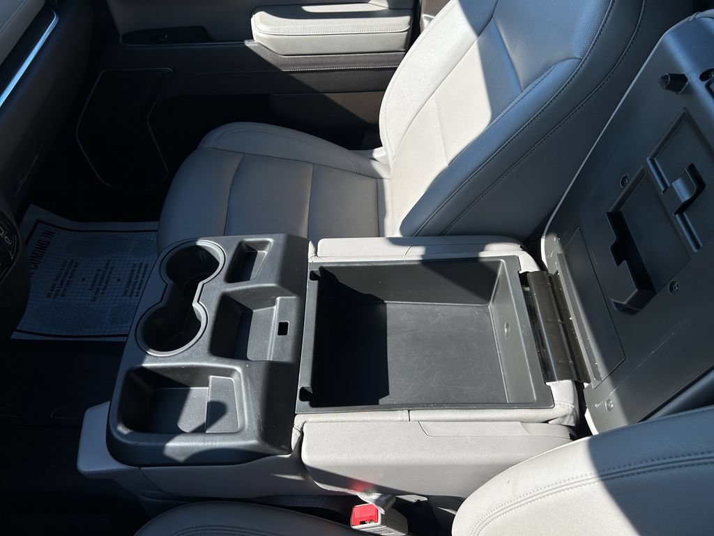 Certified 2025 GMC Sierra 1500 SLT AWD/4WD image 28