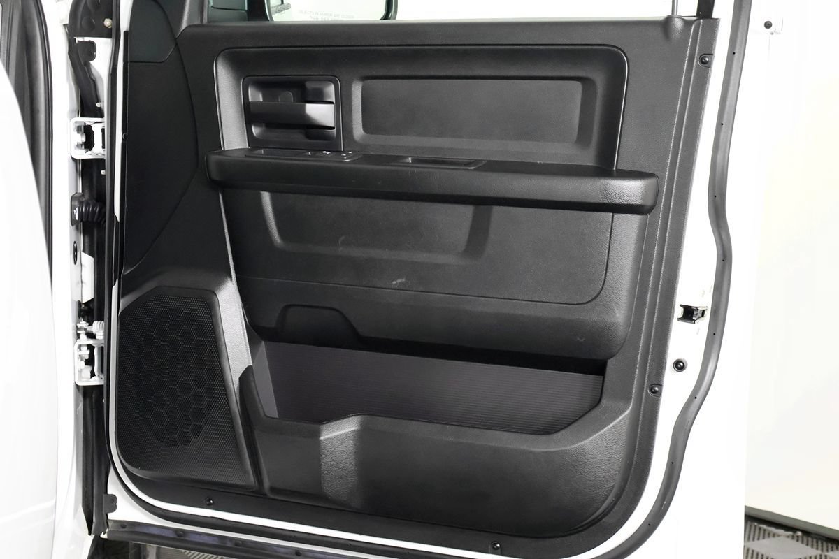 Used 2016 RAM 1500 Tradesman w/ Popular Equipment Group AWD/4WD image 34