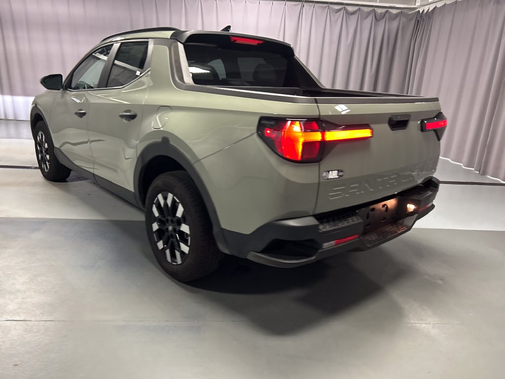 Used 2026 Hyundai Santa Cruz SEL FWD image 5