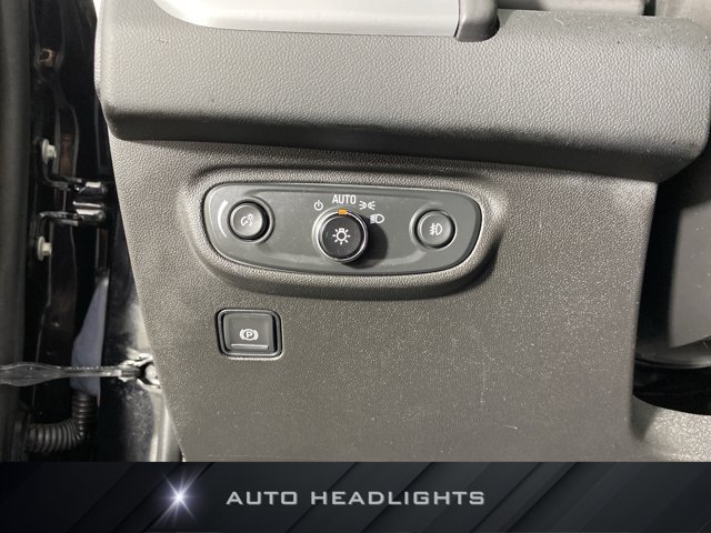 Used 2021 GMC Terrain SLT w/ Infotainment Package II FWD image 26