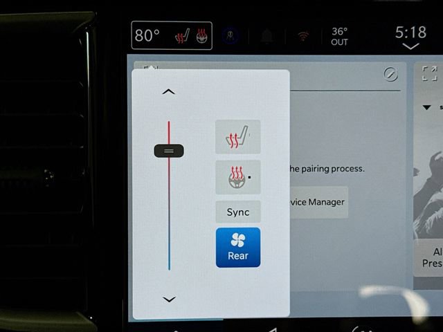 New 2026 Chrysler Pacifica Select AWD/4WD image 19