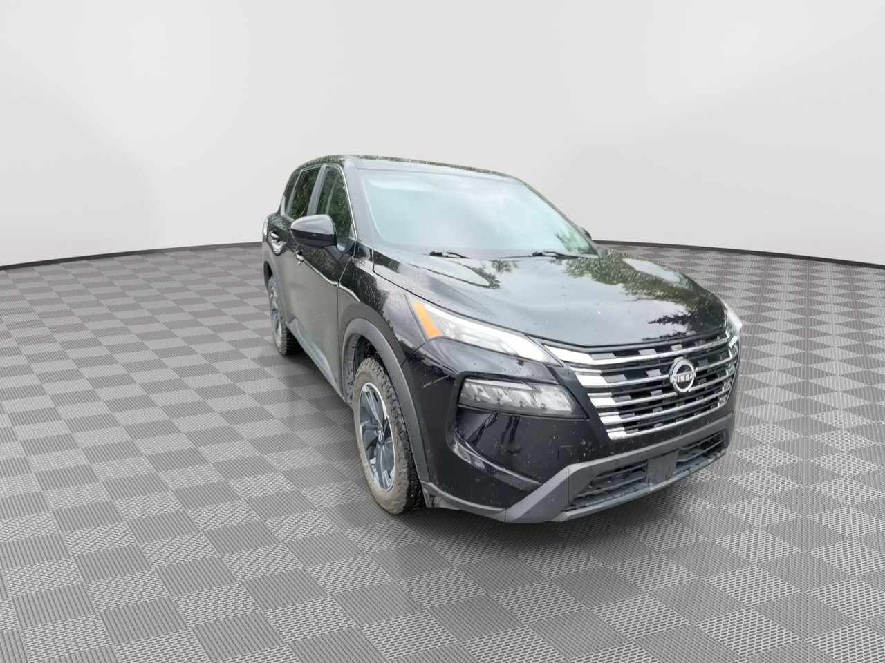 Used 2024 Nissan Rogue SV AWD/4WD image 2