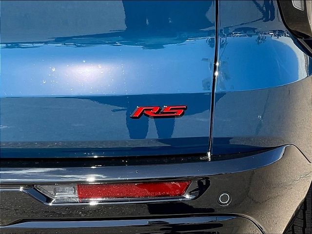 New 2027 Chevrolet Traverse RS w/ LPO, Floor Liner Package FWD image 11