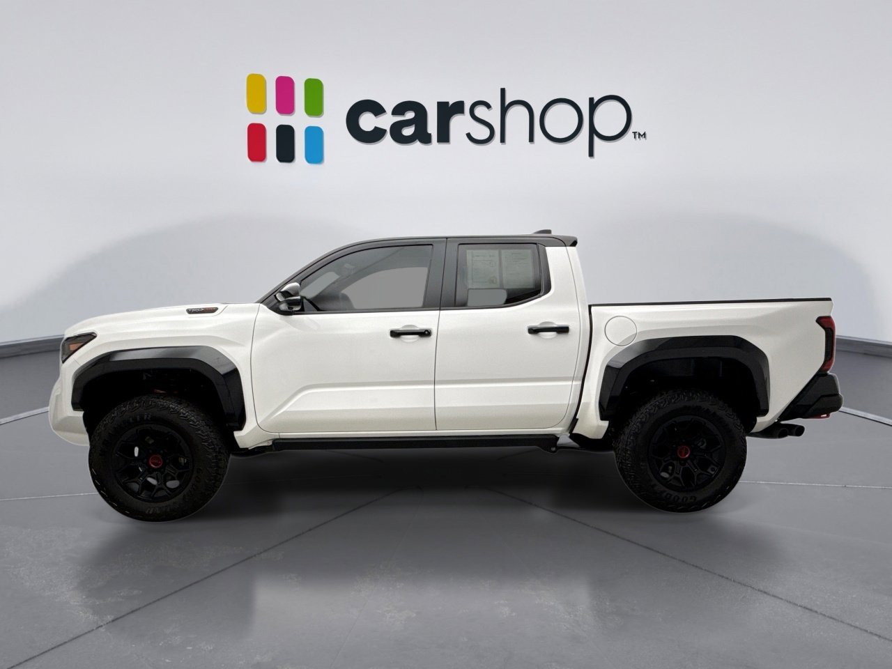 Used 2025 Toyota Tacoma TRD Pro w/ Tow Tech Package AWD/4WD image 2