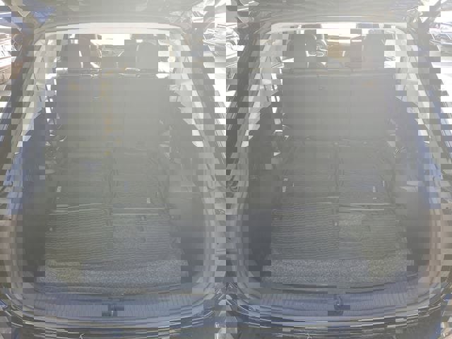 Used 2024 Volkswagen Tiguan SE image 7