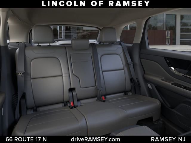 New 2026 Lincoln Corsair Premiere image 12