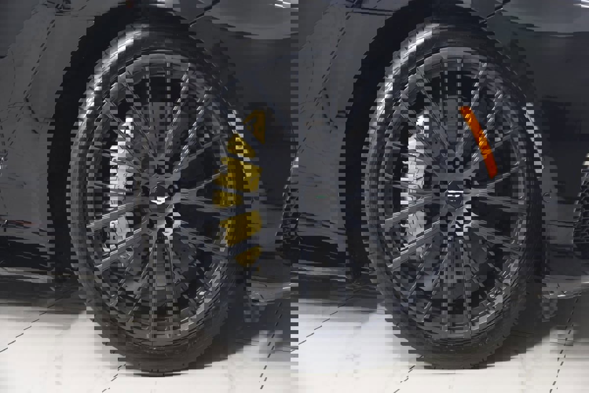 Used 2023 Aston Martin DBX 707 image 20