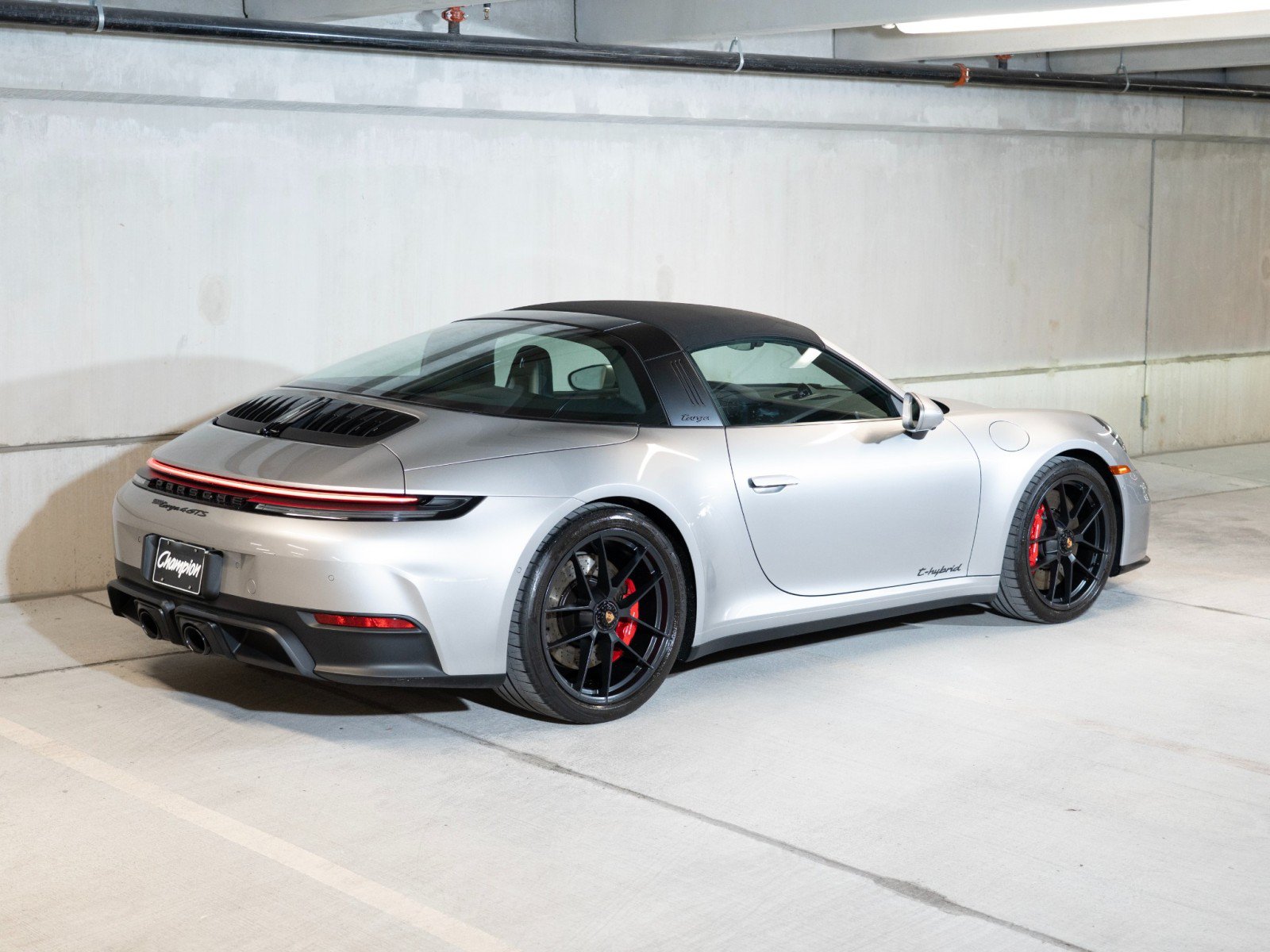Certified 2026 Porsche 911 Targa 4 GTS AWD/4WD image 9