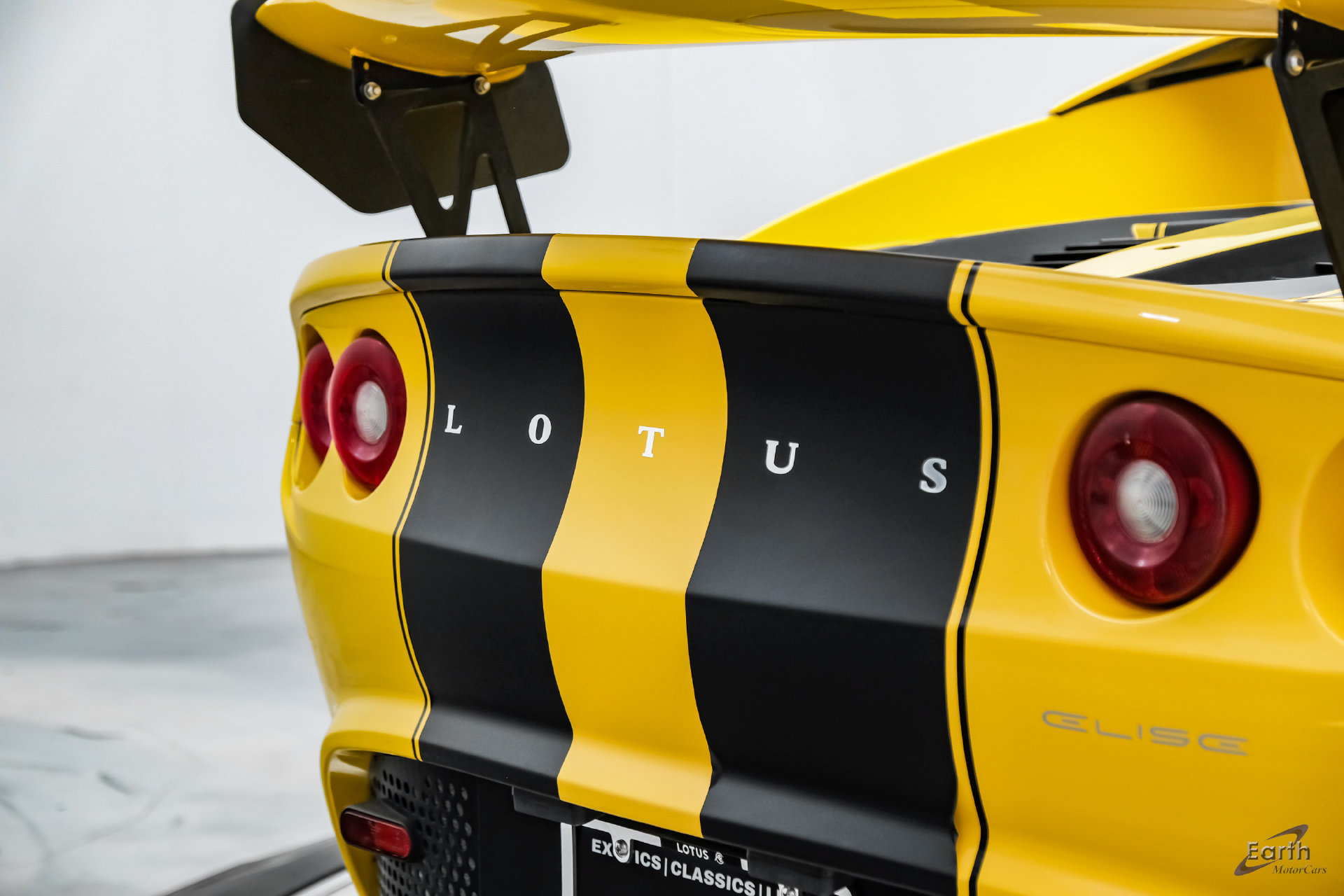Used 2005 Lotus Elise RWD image 20