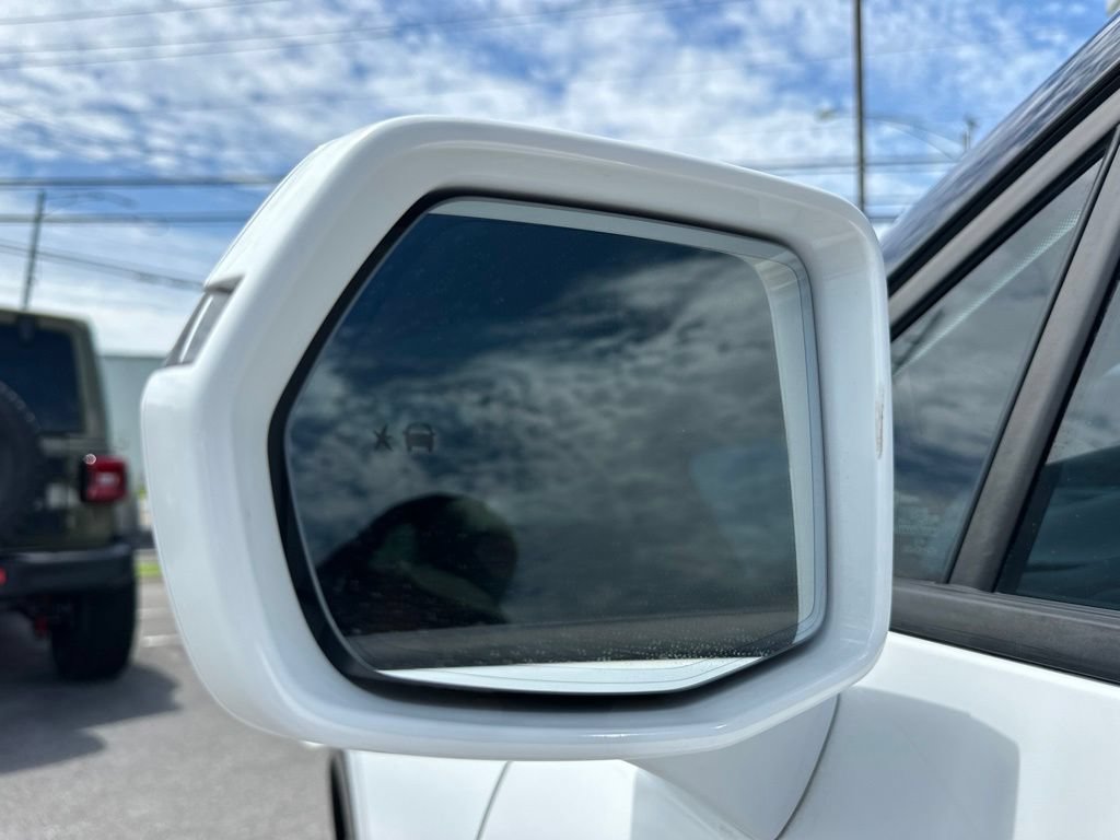 Used 2019 Chevrolet Blazer RS w/ Sun and Wheels Package FWD image 24