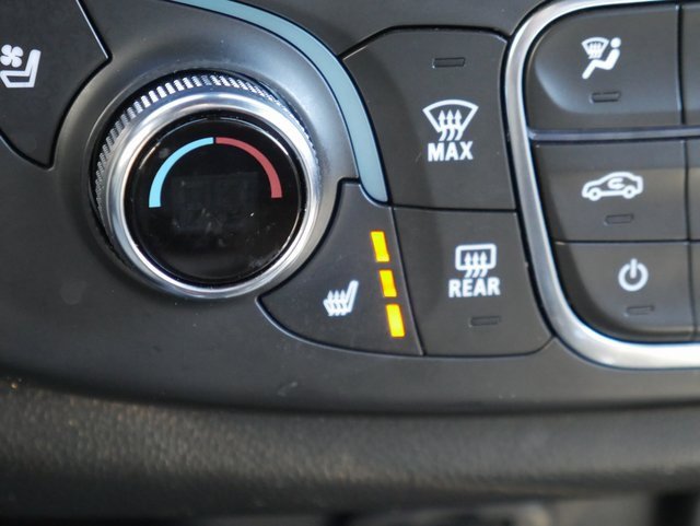 Used 2023 Chevrolet Traverse Premier image 4