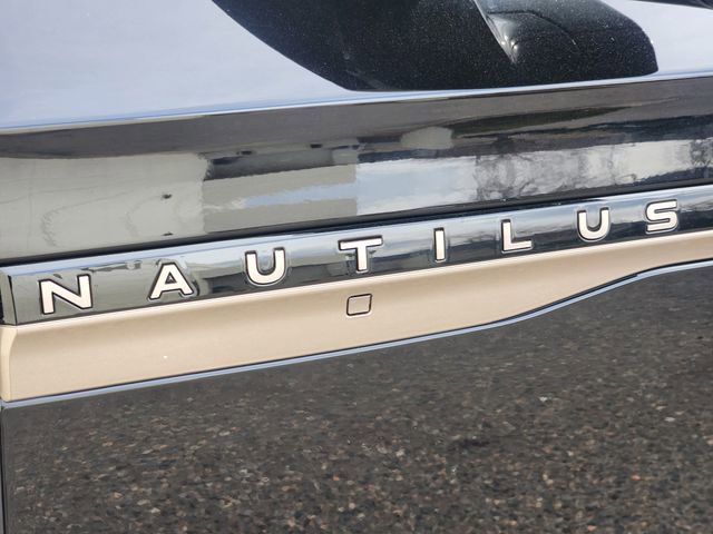 New 2026 Lincoln Nautilus Black Label image 16