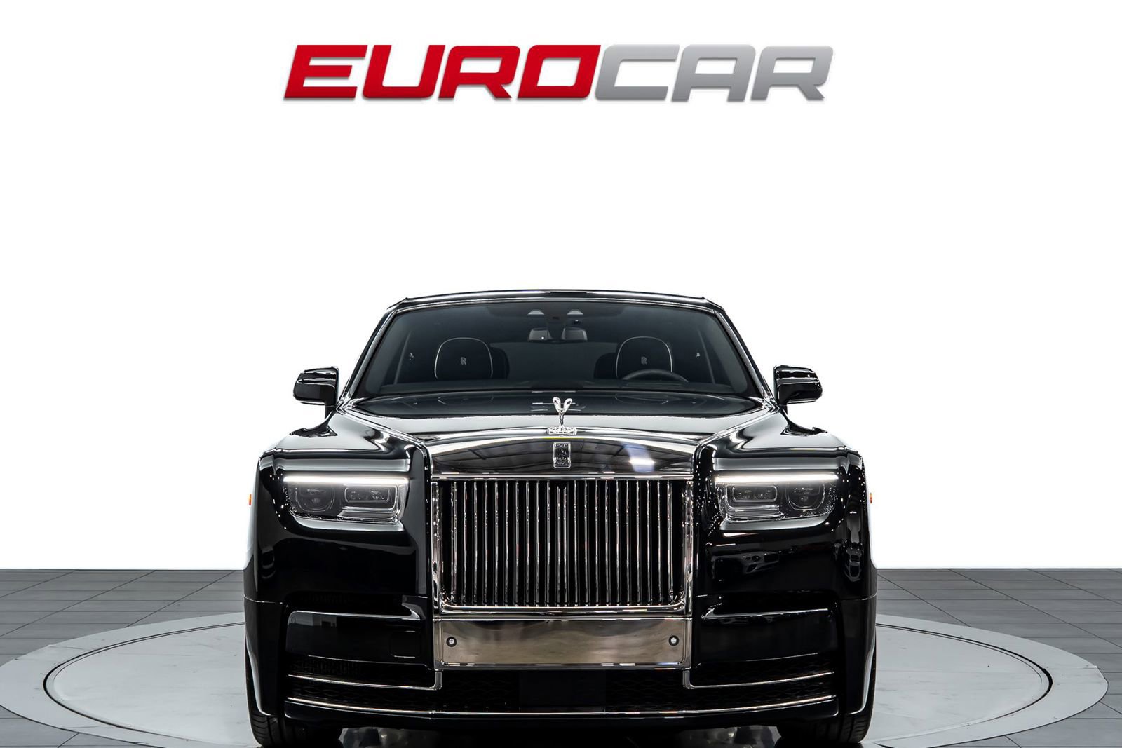 Used 2024 Rolls-Royce Phantom Sedan w/ The Phantom Package RWD image 10
