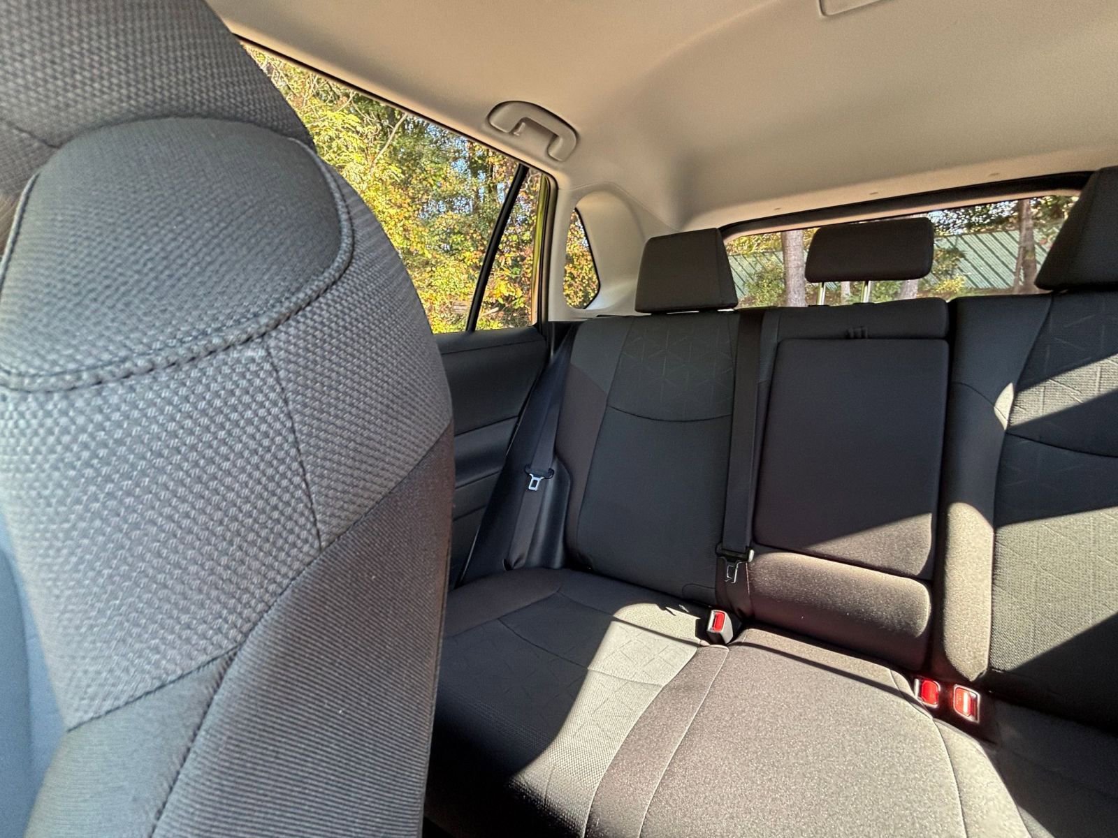 Used 2025 Toyota RAV4 XLE image 39