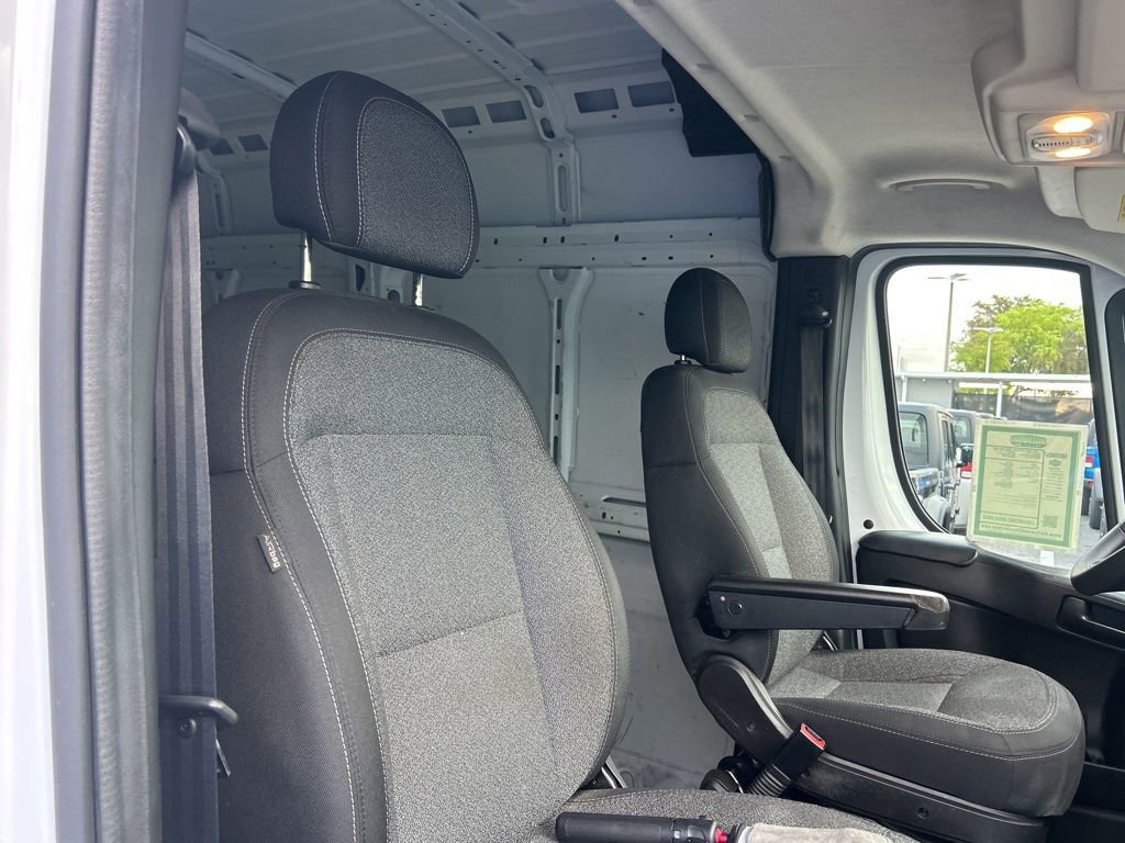 Used 2023 RAM ProMaster 2500 w/ Convenience Group image 22