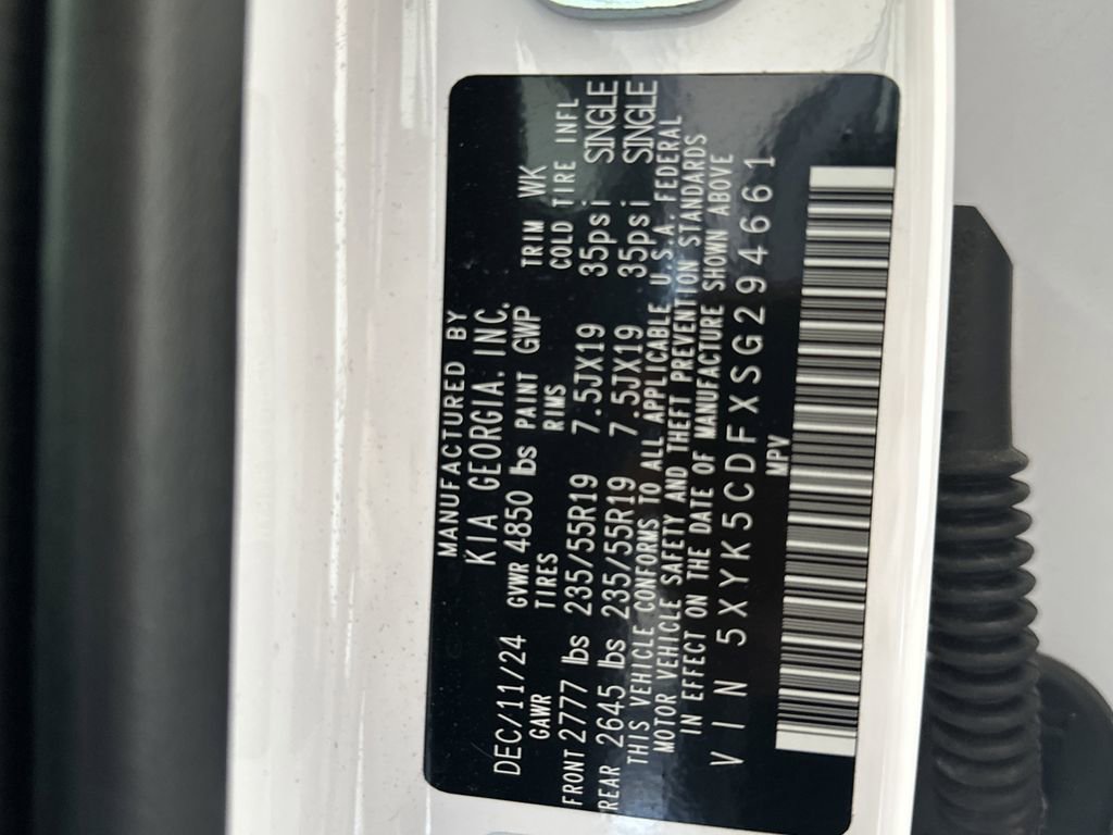 Used 2025 Kia Sportage SX image 43