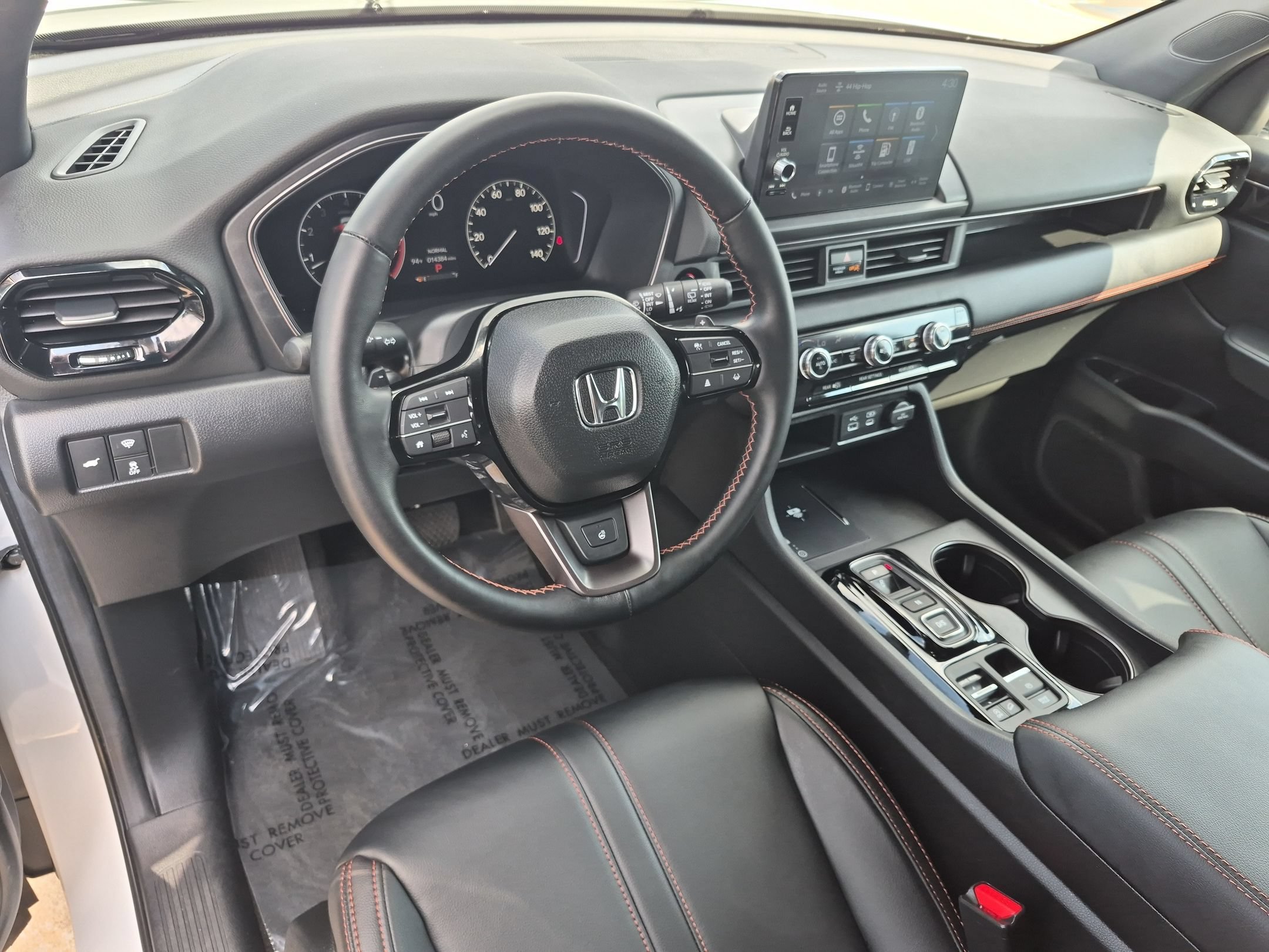 Certified 2025 Honda Pilot TrailSport image 10