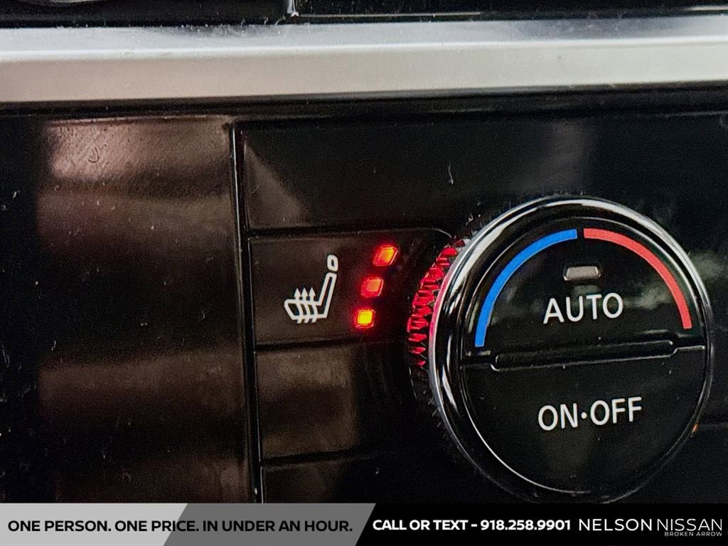 Certified 2025 Nissan Pathfinder SL image 20