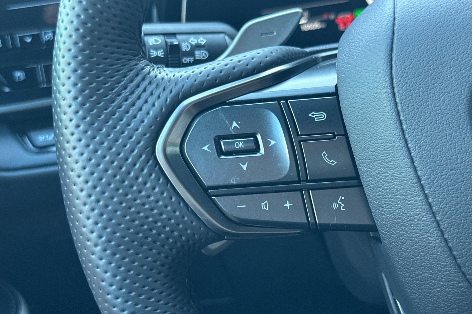 Used 2025 Lexus TX 500h 500h F SPORT Premium w/ Technology Package image 33