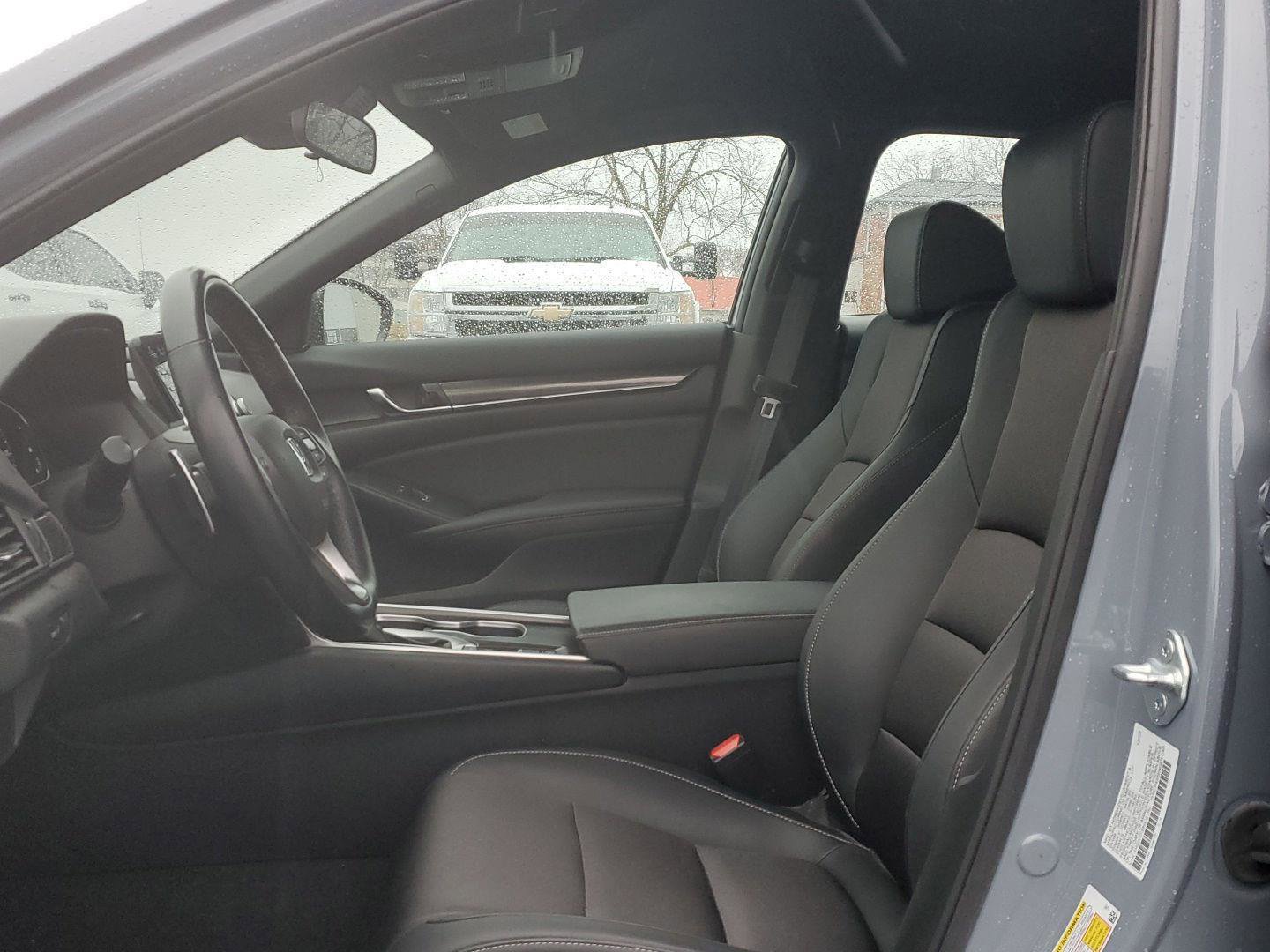 Used 2022 Honda Accord Sport image 13