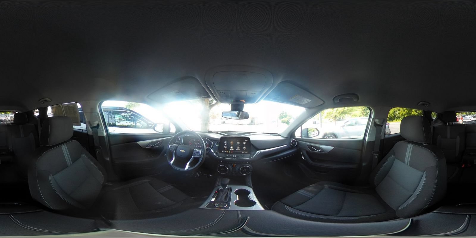 Used 2025 Chevrolet Blazer LT FWD image 37
