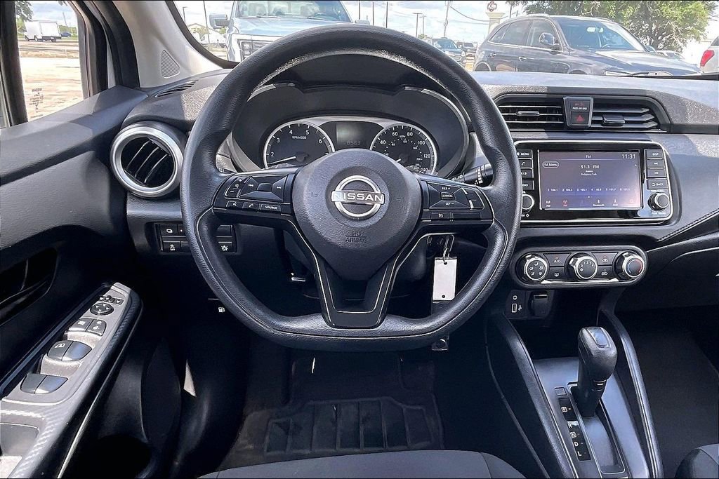 Used 2023 Nissan Versa S FWD image 8