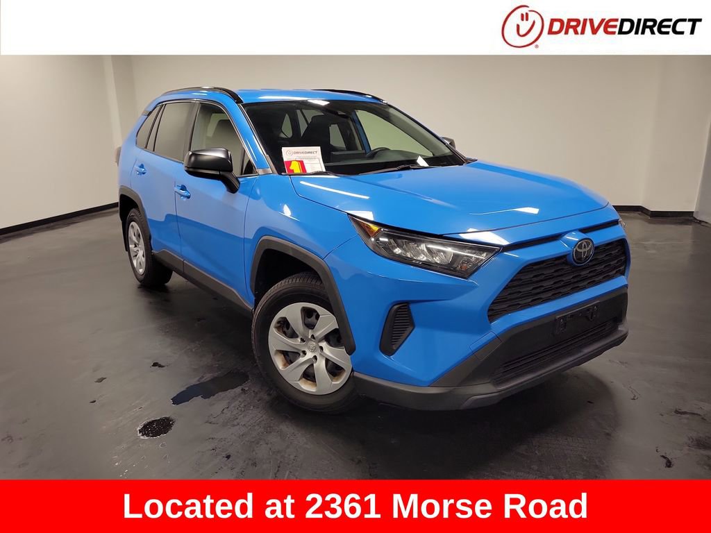 Used 2019 Toyota RAV4 LE w/ Carpet Mat Package video 1