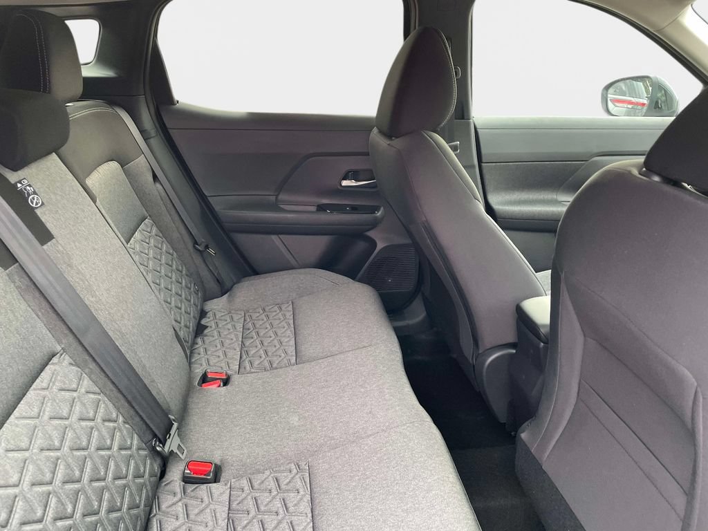 New 2027 Nissan Kicks SV w/ SV Premium Package AWD/4WD image 12
