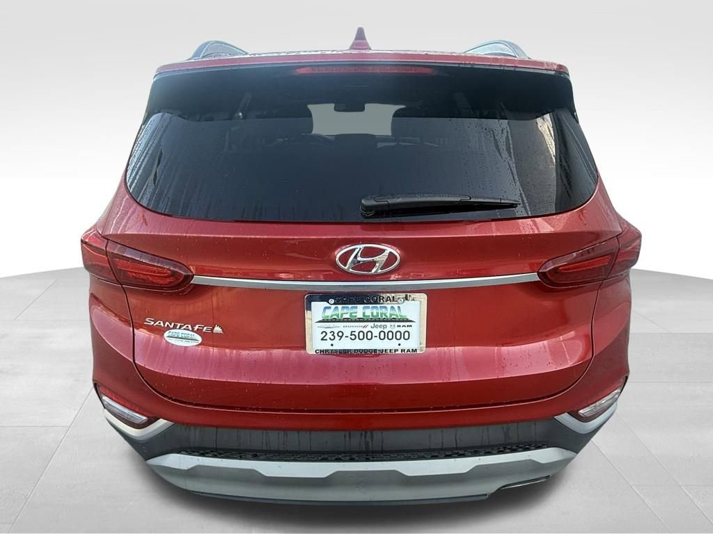 Used 2019 Hyundai Santa Fe Limited w/ Cargo Package image 5