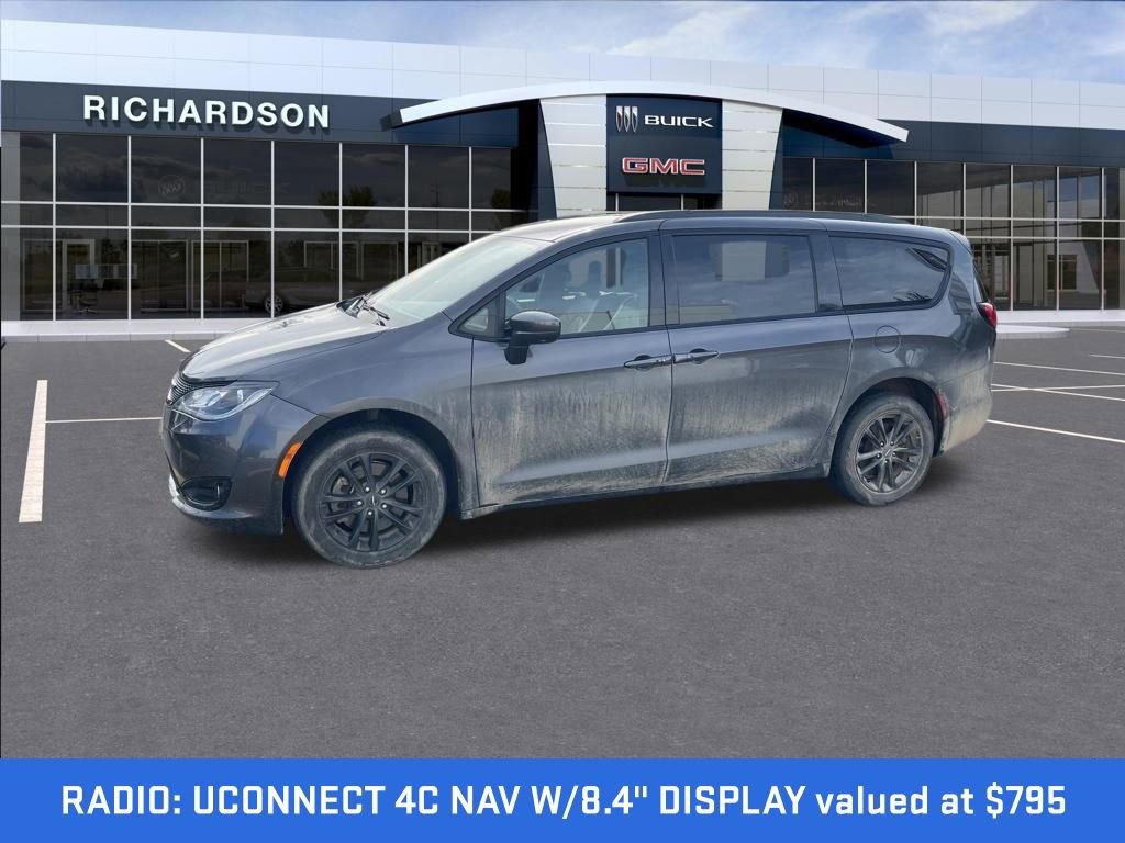 Used 2020 Chrysler Pacifica Touring-L w/ Advanced Safetytec Group AWD/4WD image 4