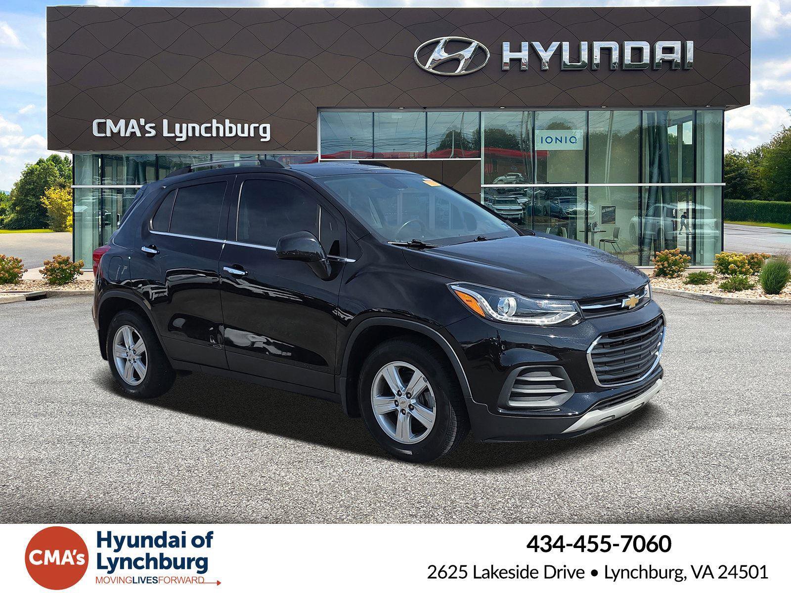 Used 2020 Chevrolet Trax LT w/ Driver Confidence Package image 1
