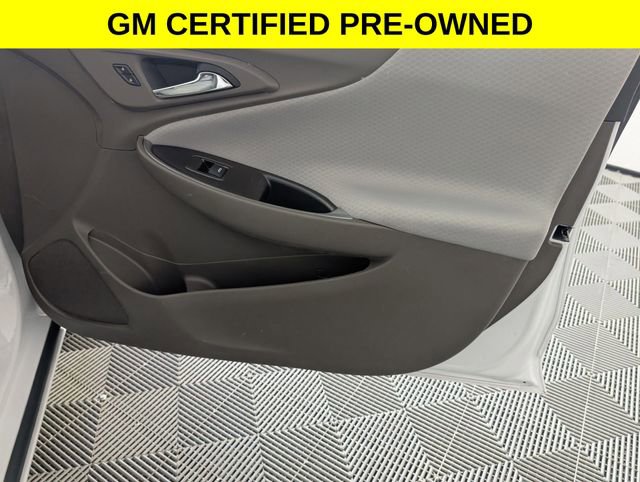 Used 2024 Chevrolet Malibu LS image 32
