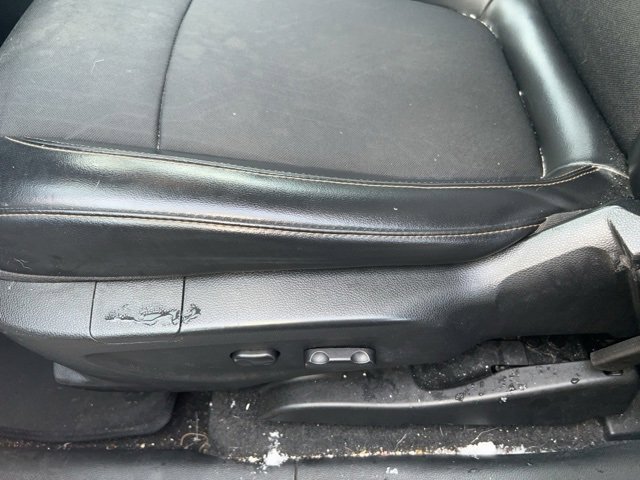 Used 2017 Chevrolet Trax LT w/ LT Convenience Package image 7