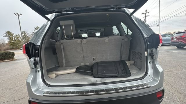 Used 2019 Toyota Highlander XLE w/ Protection Package #3 image 37