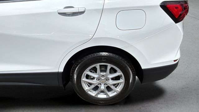 Used 2024 Chevrolet Equinox LT FWD image 35