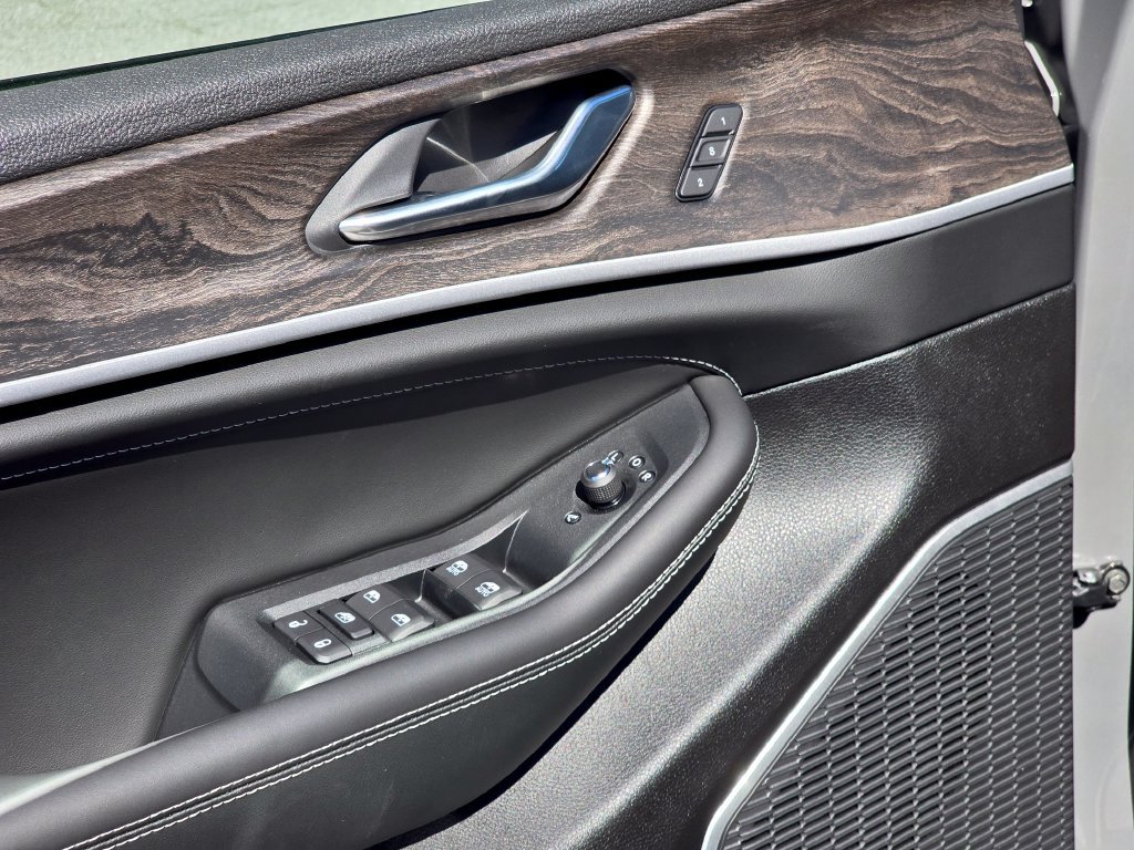 New 2027 Jeep Grand Cherokee L Limited AWD/4WD image 34