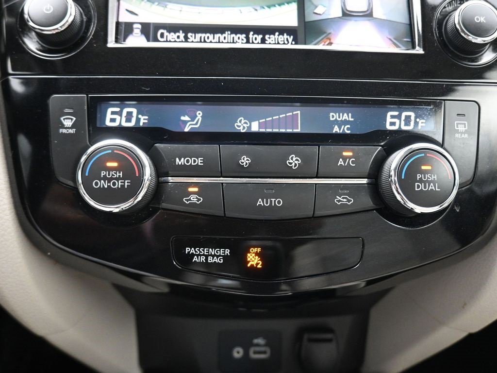 Used 2022 Nissan Rogue Sport SV w/ Technology Package image 18