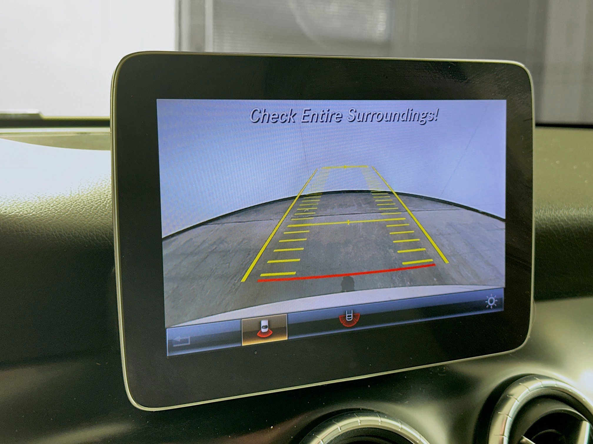 Used 2018 Mercedes-Benz CLA 250 image 23